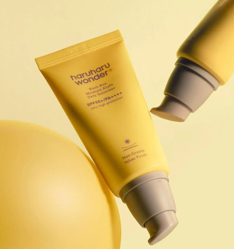 Picture of BLACK RICE MOISTURE AIRYFIT DAILY SUNSCREEN SPF50+/PA++++